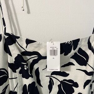 Old Navy Black and White Floral Dress